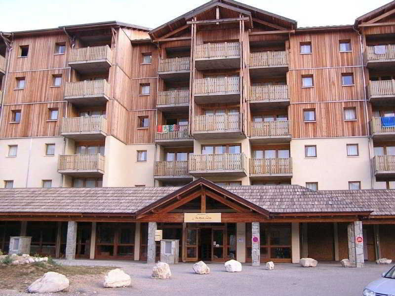 Noemys Toits Du Devoluy Aparthotel Les Cypieres Екстериор снимка